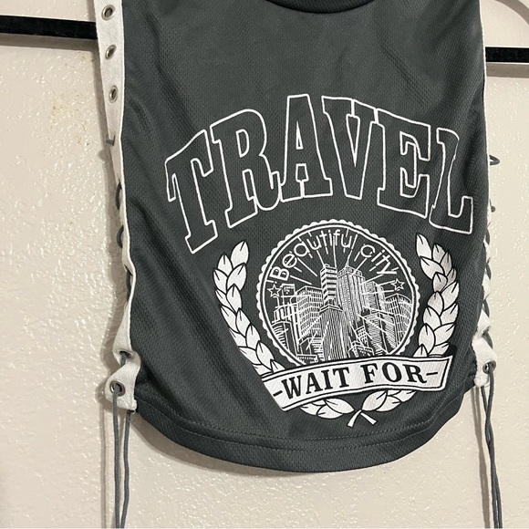 SHEIN Gray Graphic Lace-Up Side Crop Tank Top Size X-Small - Picture 8 of 8